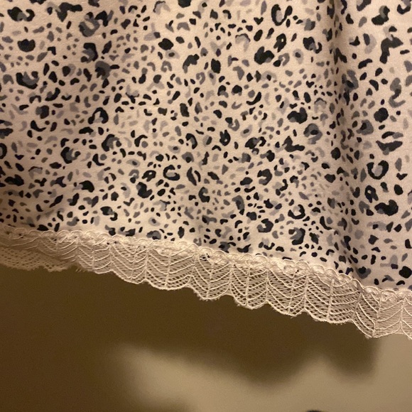 Cheetah print chemise - Picture 3 of 7